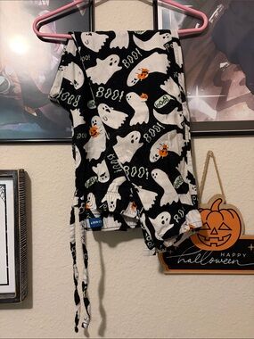 Old Navy Black & White Ghost Print Pajama Pants with Orange jack o lanterns